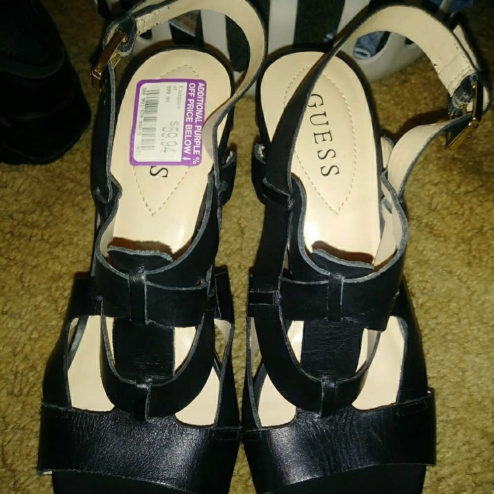 Guess wedges